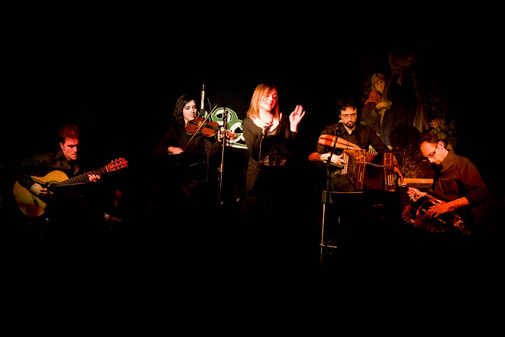 trigomigo folk club concerto 'Scuzà-ou aquì 29 gennaio 2009 elisa testa emiliano borello dario littera chiara cesano alexander parise