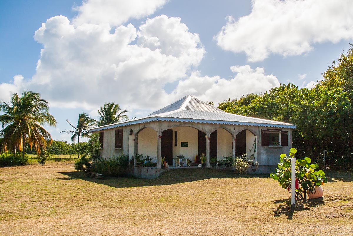 house casa coloniale colonyal desirade guadeloupe guadalupa french caribbean antille francesi grande terre canon 400d sigma 18-200