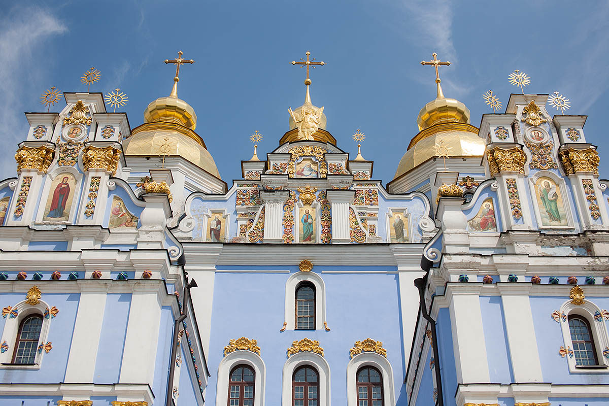 St. Michael's Golden-Domed Monastery Михайлівський Золотоверхий монастир kiev ucraina ukraine Kyiv Киев canon 5d 50mm f/1.4 1.4