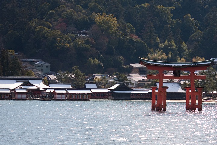 miyajima tori temple fremo sea dal mare tempio porta giappone più famosa