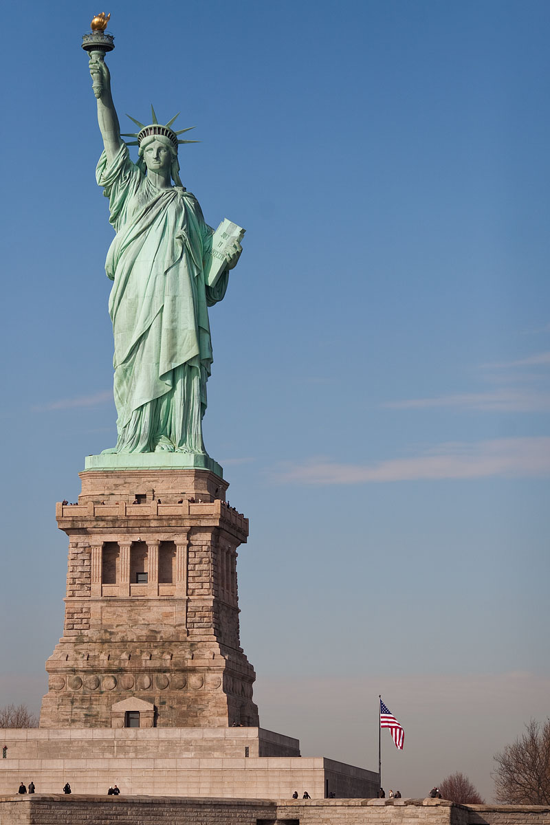 statua della libertà liberty island statue new york city nyc u.s.a. america Canon 135mm f/2 5d ff
